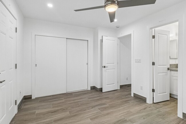 Building Photo - 2065 Poplar Rd