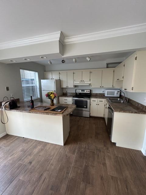 Building Photo - 912 Sandtree Dr