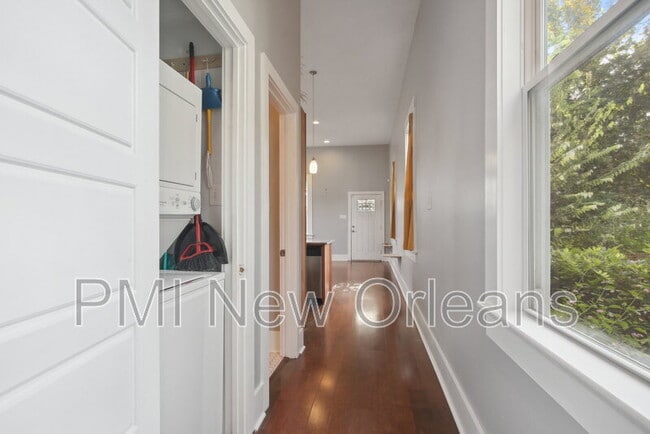 Building Photo - 1225 St Ferdinand St