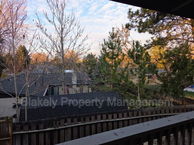 Building Photo - 2118 S Roosevelt St