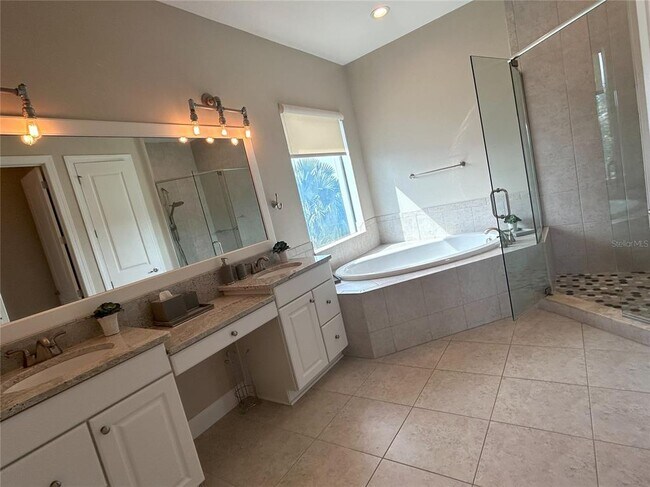 Building Photo - 4302 Isabella Cir