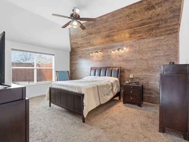 Building Photo - 1039 Wood Brook Dr
