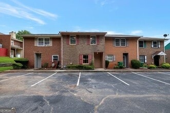 Building Photo - 4433 Golf Vista Cir