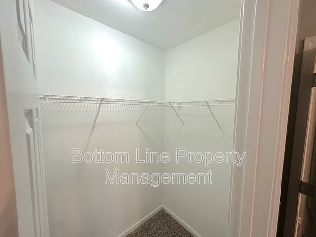 Building Photo - 1463 Hidden Stream Ct