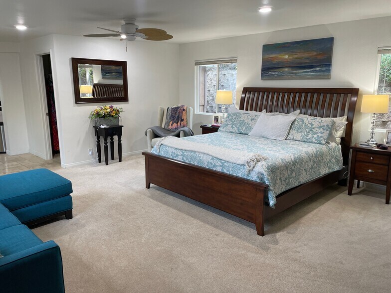 Building Photo - 5081 Foothill Blvd