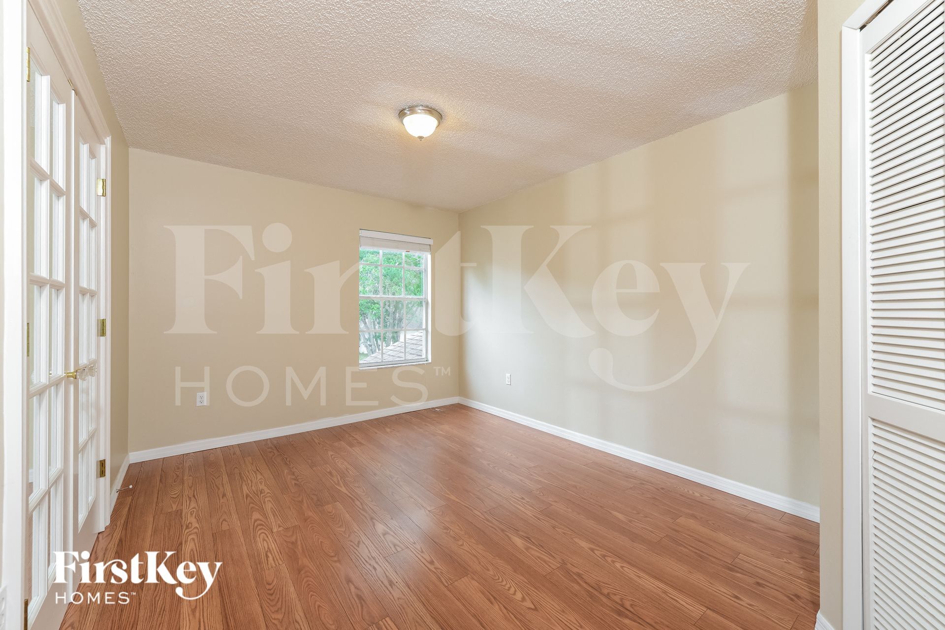 Building Photo - 870 Stone Chapel Ct