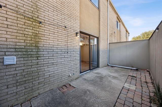 Building Photo - 4320 Cole Ave