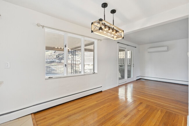 Building Photo - 3609 Harbison Ave