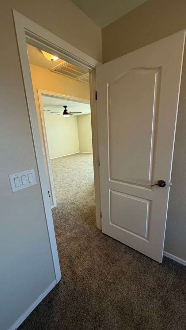 Building Photo - Spacious Surprise home with large backyard