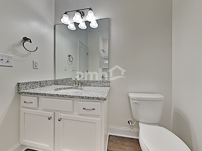 Building Photo - 109 Pullen Dr