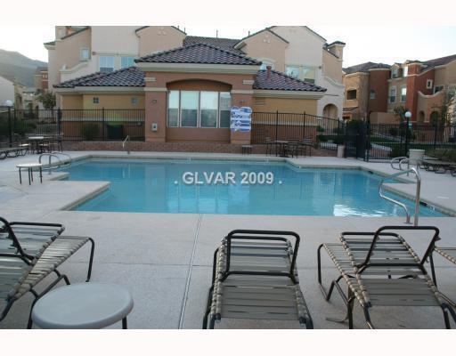 Building Photo - 3975 N Hualapai Way