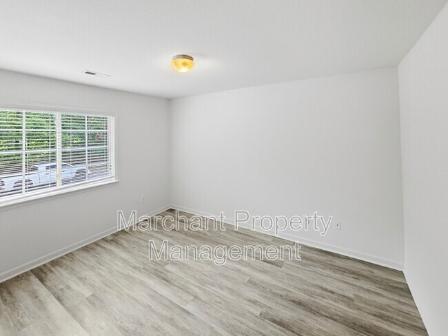 Building Photo - 52 Cardinal Creek Dr