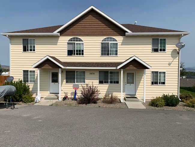 Building Photo - 2676 Overlook Blvd