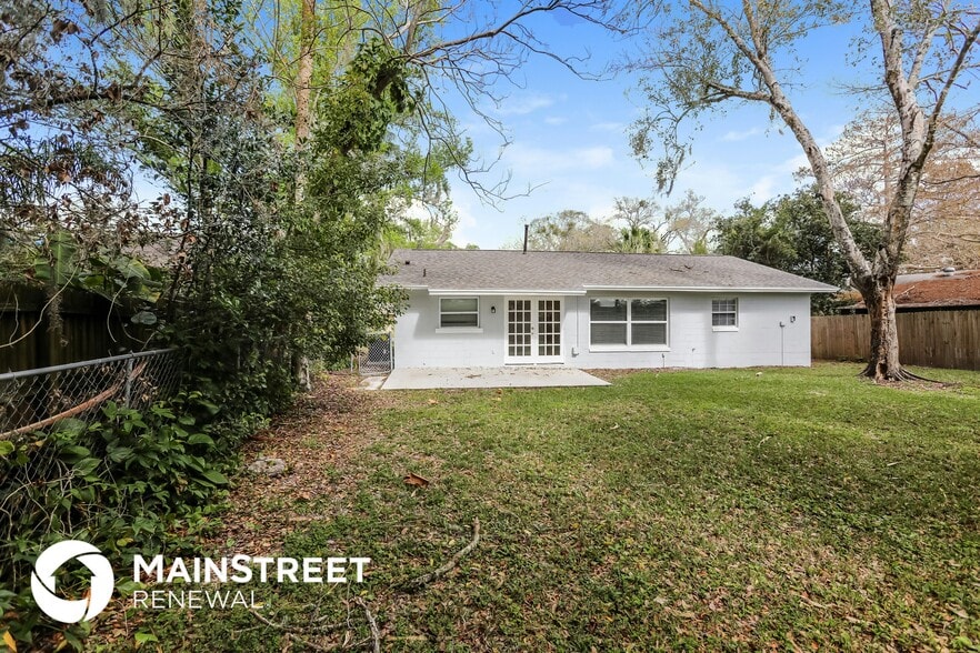 Building Photo - 109 N Alderwood St