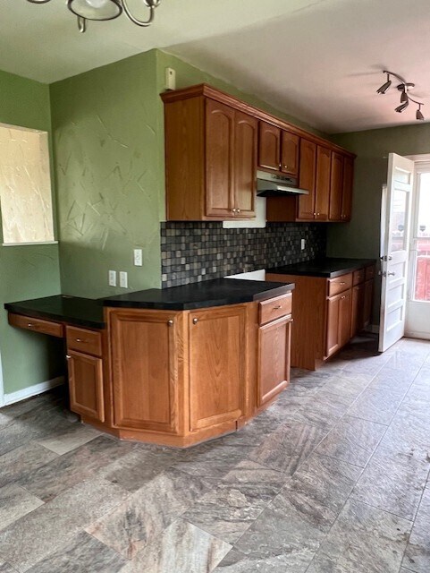 Building Photo - 3927 NW 27th St