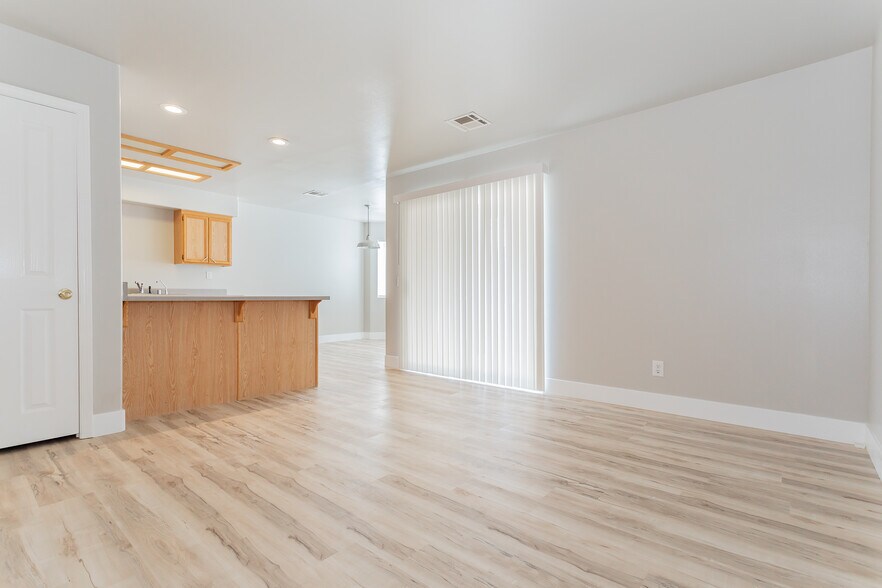 Building Photo - 1888 Big Horn St