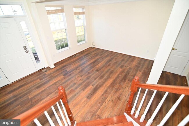 Building Photo - 7001 Chaptico Ct