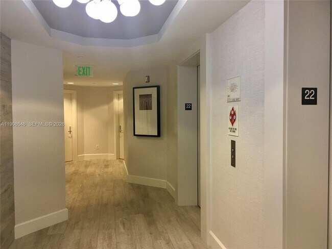 Building Photo - 21055 Yacht Club Dr