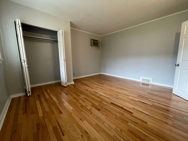 Building Photo - 625 Bellefonte St