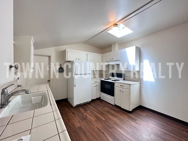 Building Photo - Charming Carmel Valley Retreat in Carmel Unified School District!