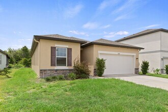 Building Photo - 35747 Buttonweed Trl