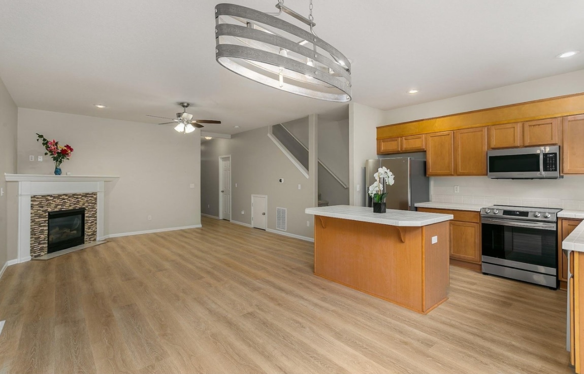 Building Photo - 1245 SW 175th Ave