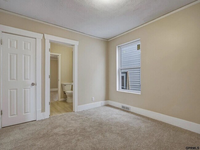 Building Photo - Two bedroom house for rent