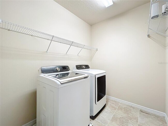 Building Photo - 8054 Bushmaster Ave