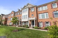 Building Photo - 8871 Purple Iris Ln