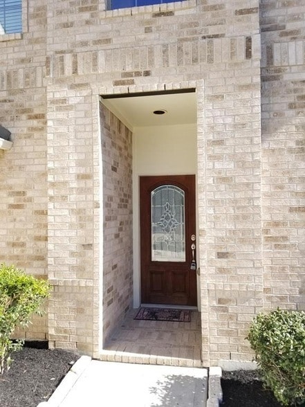 Building Photo - 25406 Archdale Ct