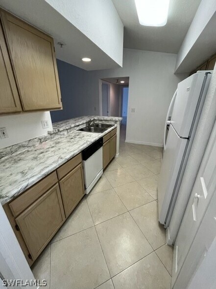 Building Photo - 4690 Saint Croix Ln