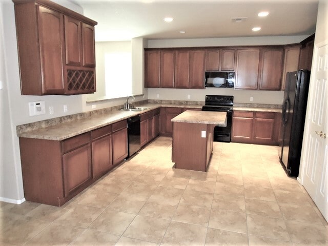 Building Photo - 14223 W Jenan Dr