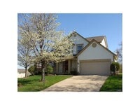 Building Photo - Beautiful Upscale Home – Beavercreek Schoo...