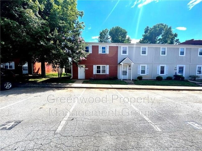 Building Photo - 5745 Bramblegate Rd