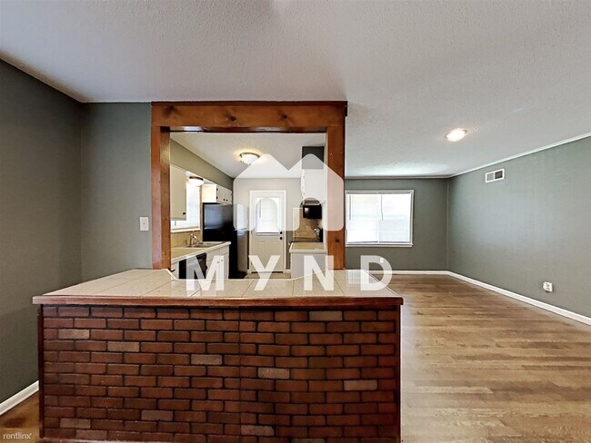 Building Photo - 3 br, 2 bath House - 8274 Concord Cv