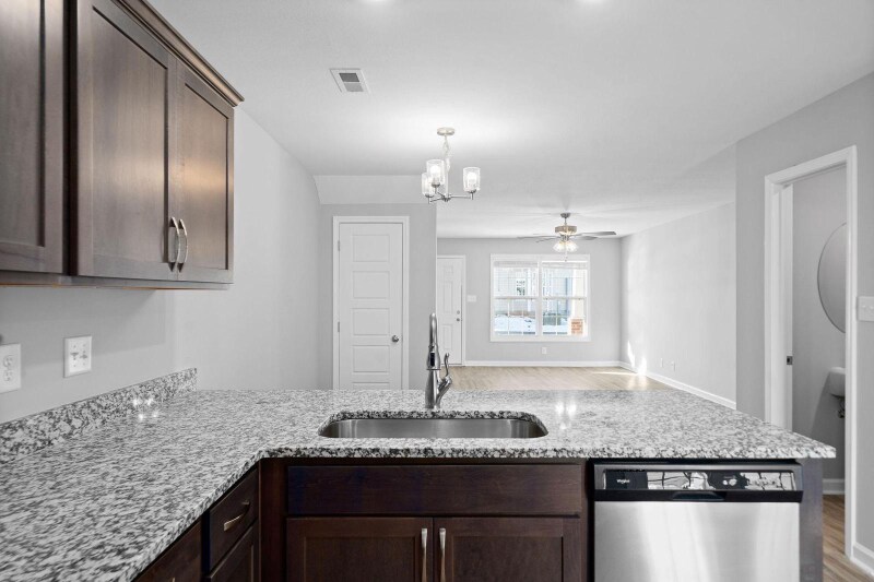 Building Photo - 638 Stowe Ct