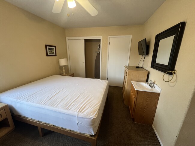 Building Photo - 25972 US-70