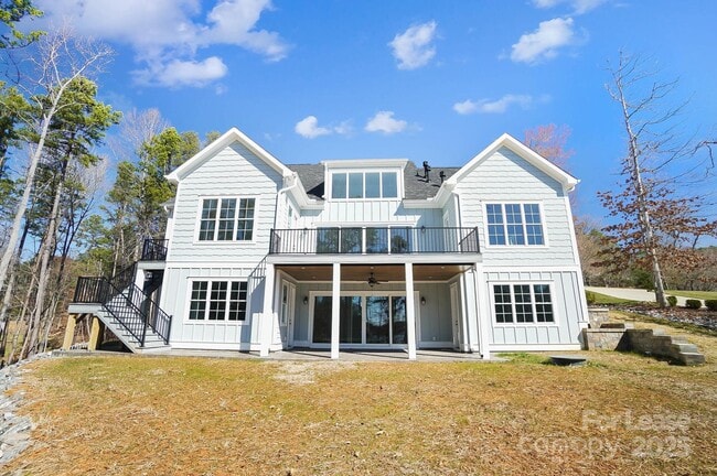 Building Photo - 154 Fox Hunt Dr