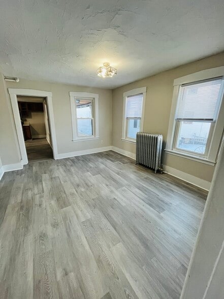 Building Photo - 36 Mount Pleasant Ave