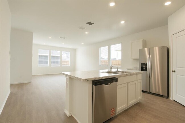 Building Photo - 317 Santo Domingo Rd