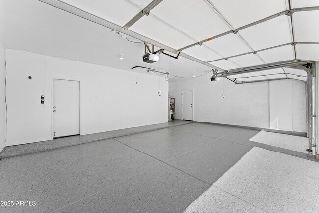 Building Photo - 1804 W Madero St