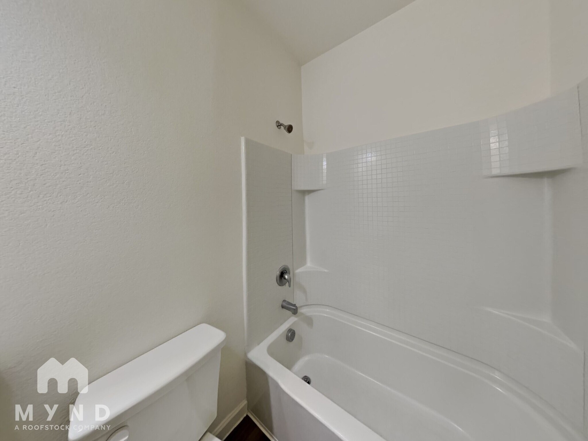 Building Photo - 5549 Ladytown Ln