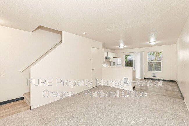 Building Photo - 2619 SE 125th Ave