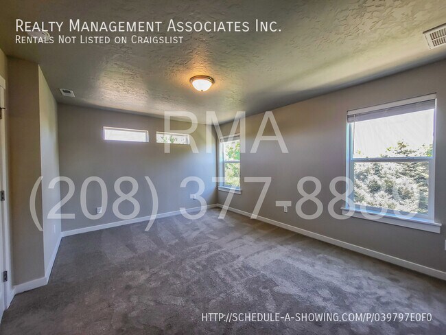 Building Photo - Brand New Luxury 4 Bedroom Townhome in Wes...