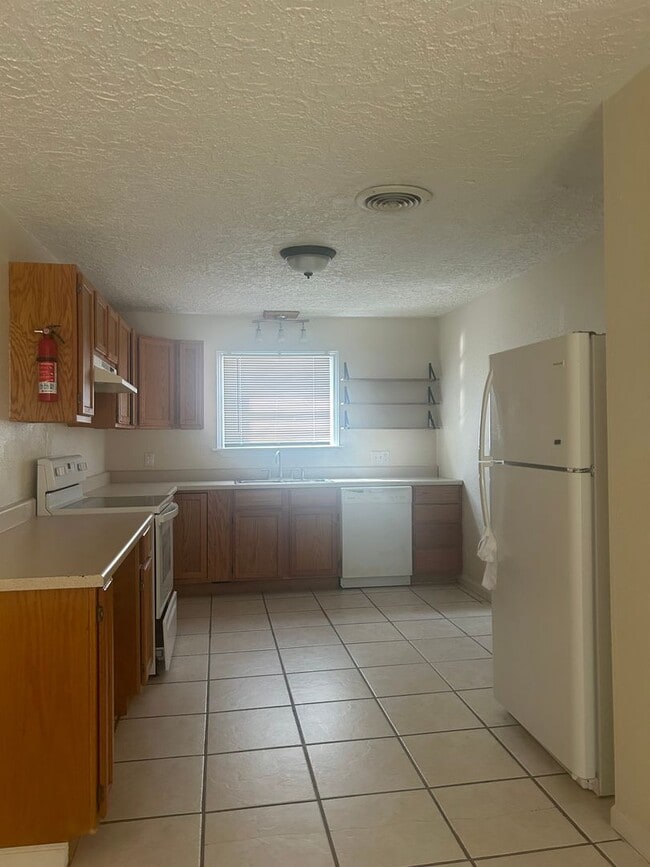 Building Photo - 1503 NW 18th St