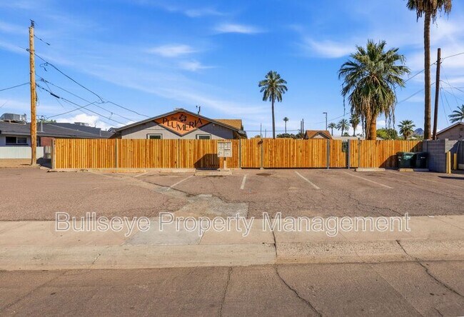 Building Photo - 840 E Turney Ave