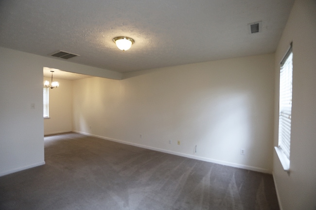 Building Photo - 4113 Tensity Dr