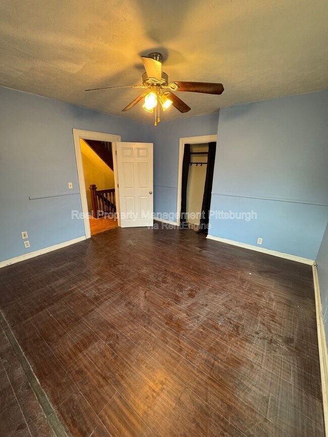 Building Photo - 48 Laclede St