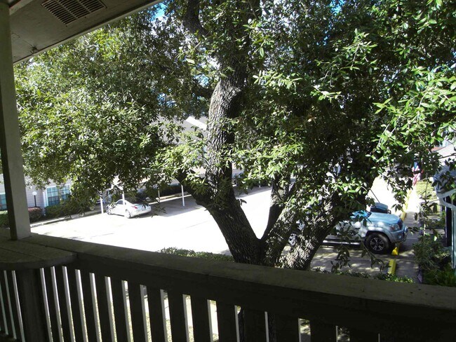 Building Photo - 14911 Wunderlich Dr