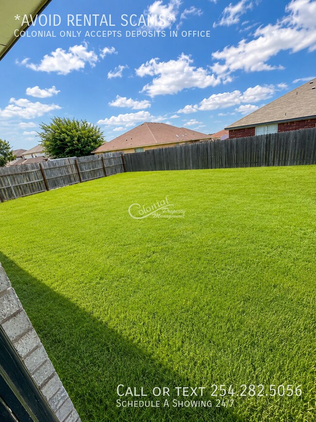 Building Photo - 4304 Deek Dr
